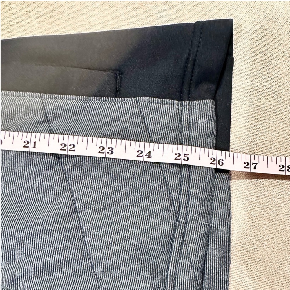 Columbia Woman's Dandi Camp II Vest - Picture 9 of 11
